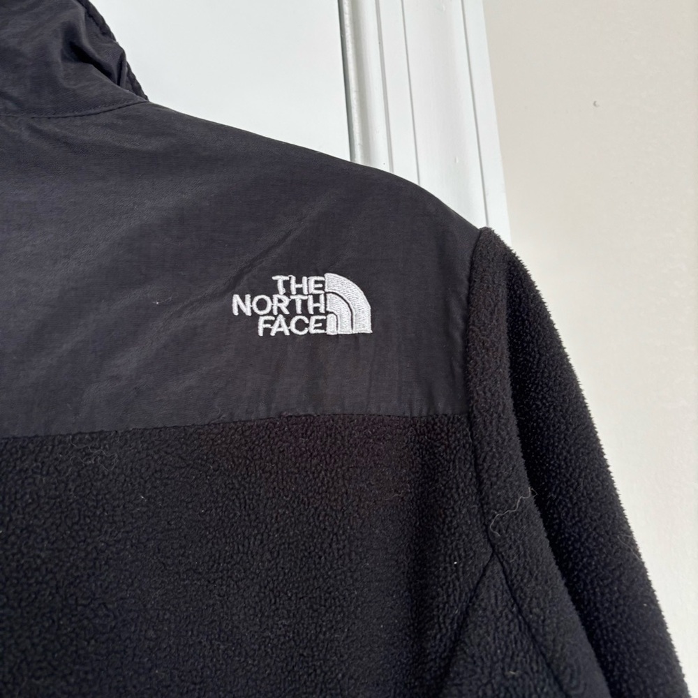 The North Face Denali Jacket - Picture 9 of 16